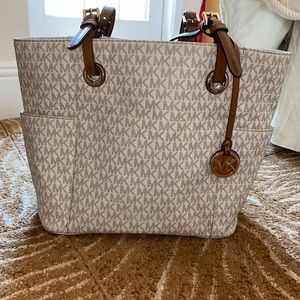 Michael Kors bag